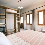 Otel Nephos Side