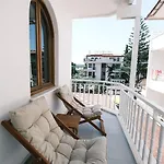 Otel Nephos