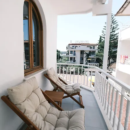 Hotell Nephos