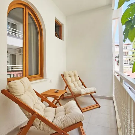 Nephos Beach Hotel