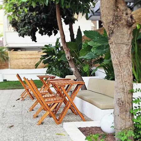 Nephos Hotel *