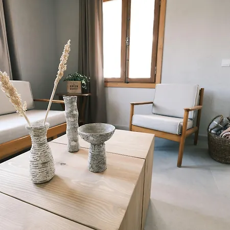 Nephos Hotel