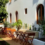 Nephos Hotel Side
